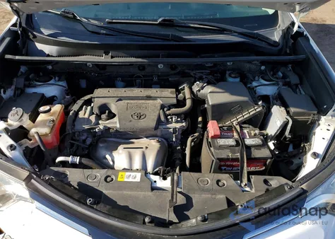 2017 Toyota Rav4 Le z USA, uszkodzony, nr VIN JTMBFREV5HJ141359